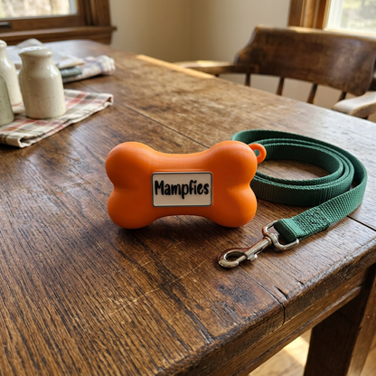 Hundeknochen Snackbox "Mampfies" – Leckerli-Box aus PLA mit Schild